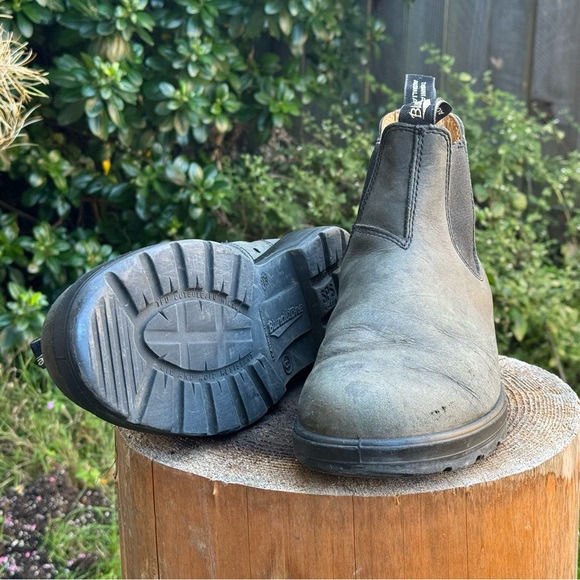 Blundstone #587 AU 9 - Picture 3 of 5